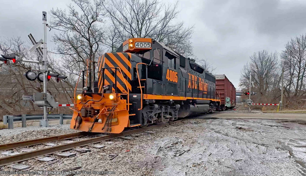 AB 4005 crosses Summit Rd. in Kent.